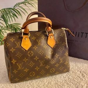 Authentic Louis Vuitton speedy 25 bag